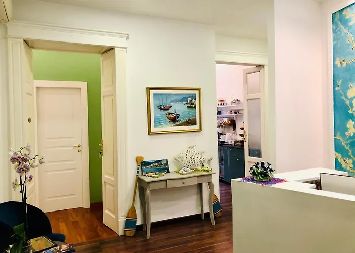 ゲストハウス Rarityart サレルノ